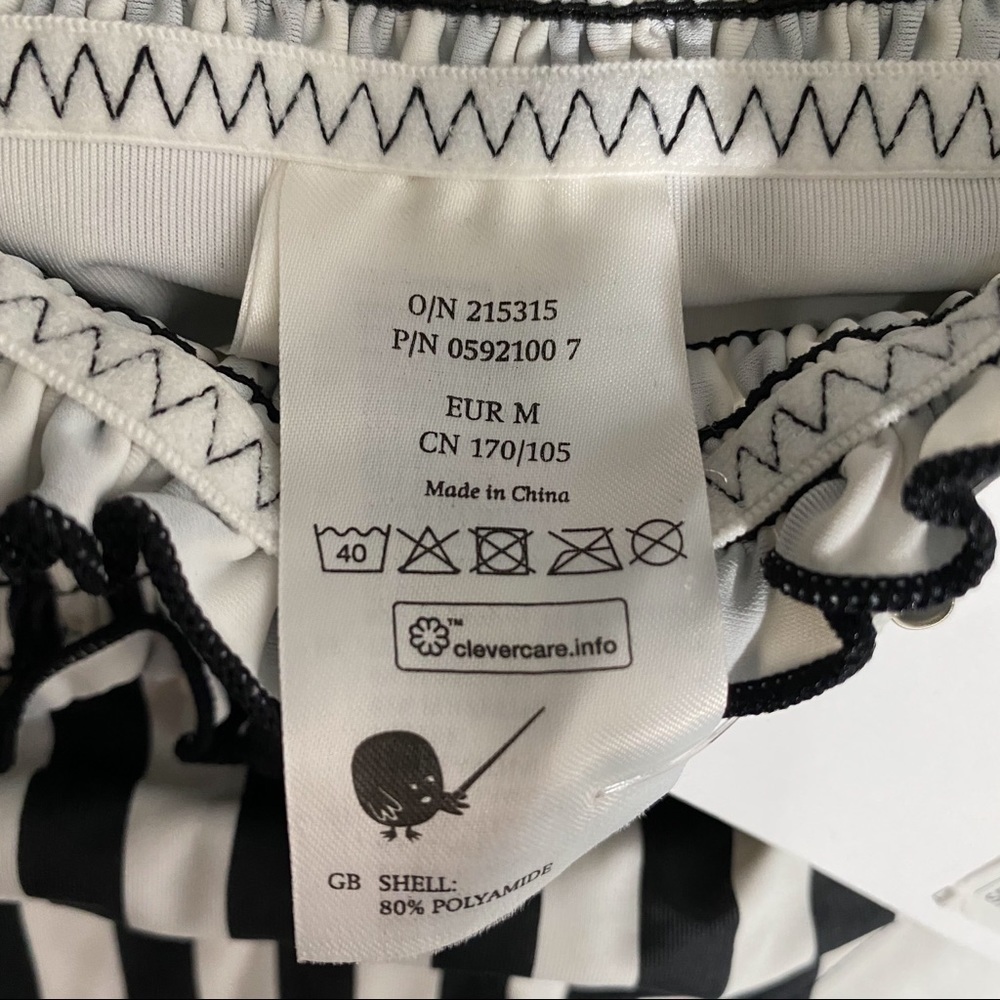 Monki Ruched striped Bikini Bottom - Picture 3 of 3